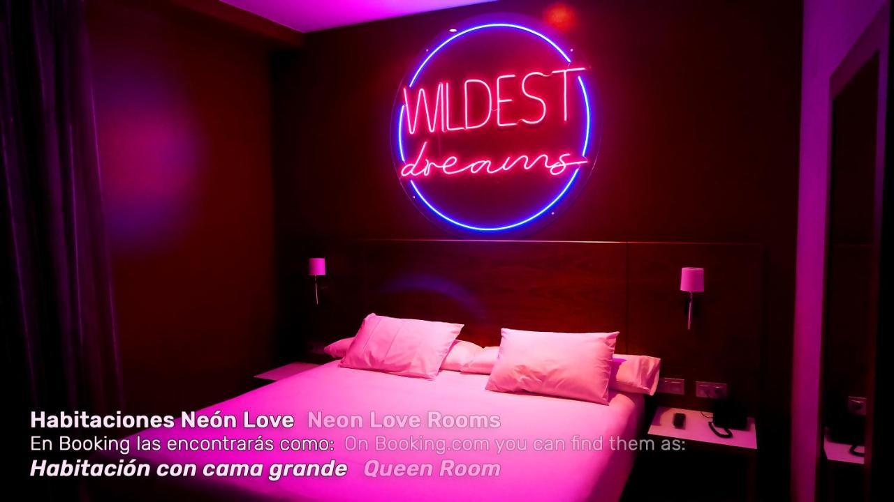 Spirit Hotel Gran Bilbao Exterior photo Neon Love Rooms