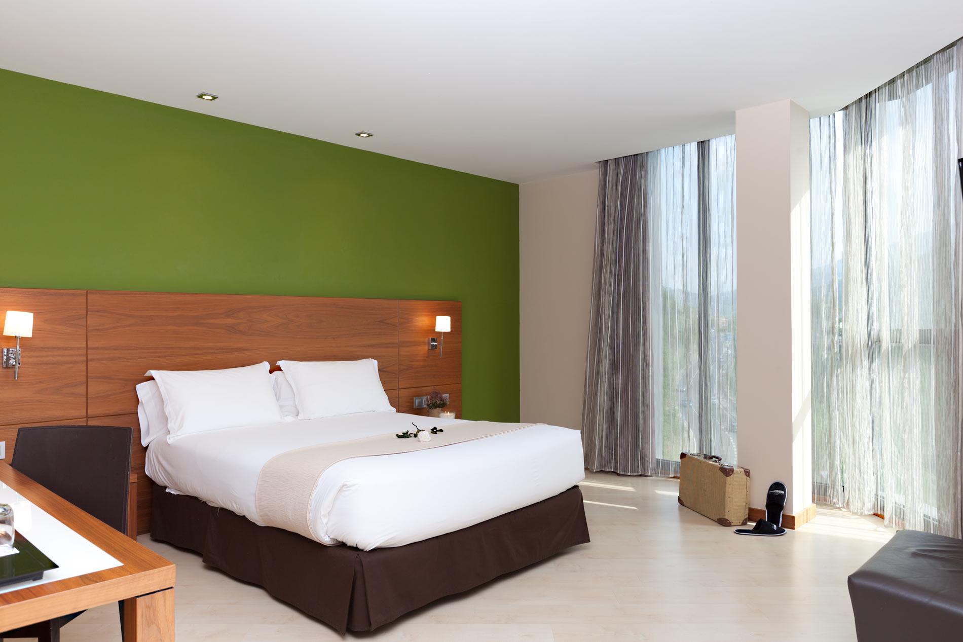Spirit Hotel Gran Bilbao Exterior photo A room at the hotel