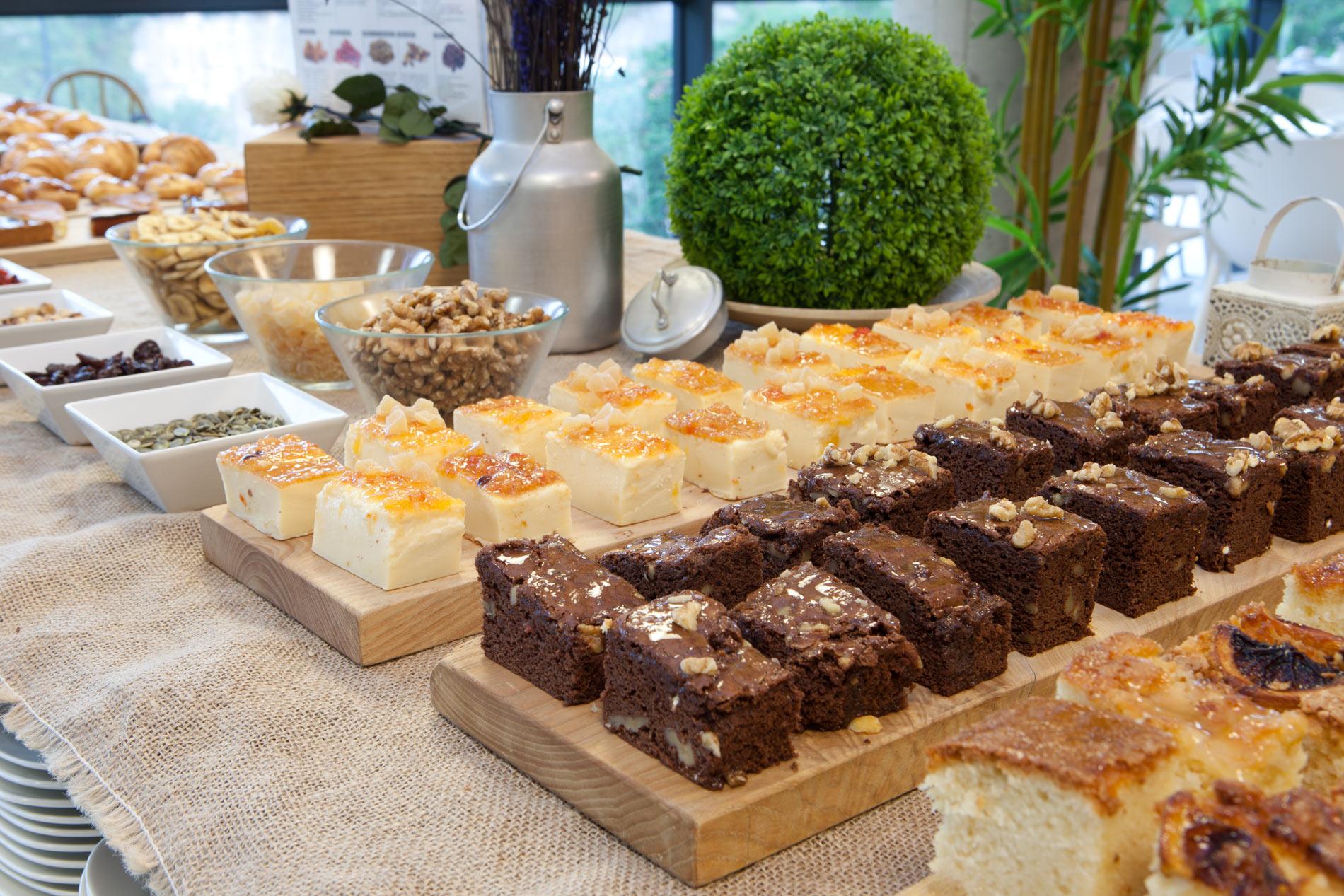 Spirit Hotel Gran Bilbao Exterior photo Cakes